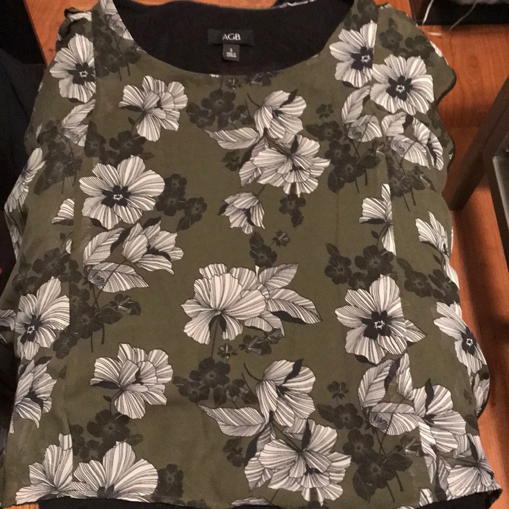 AGB flower shirt